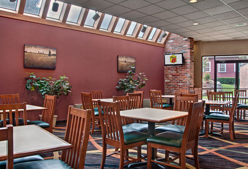 Hotel Super 8 State College State College Pennsylvania