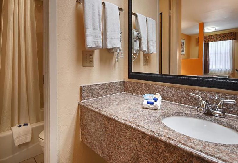 Hotel Best Western Inn  | Benton | Arkansas | United States 10