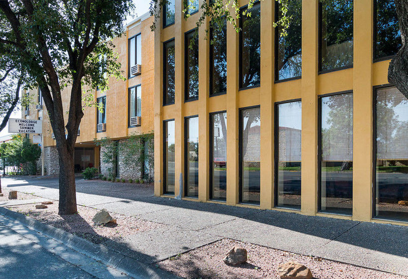 Hotel Econo Lodge  | San Angelo | Texas | United States 10