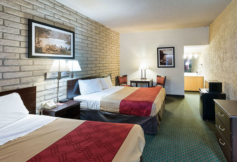 Hotel Econo Lodge  | San Angelo | Texas | United States 17