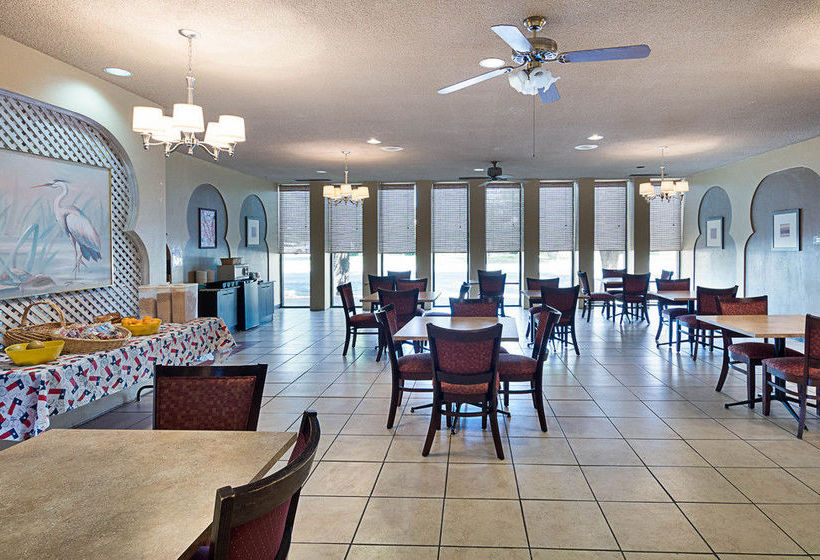 Hotel Econo Lodge  | San Angelo | Texas | United States 4