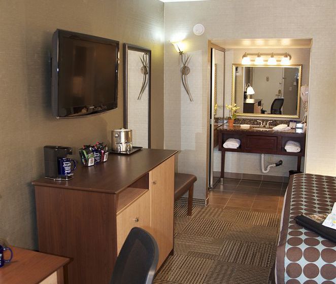 Best Western PLUS InnSuites Phoenix Hotel & Suites  | Phoenix | Arizona | United States 19