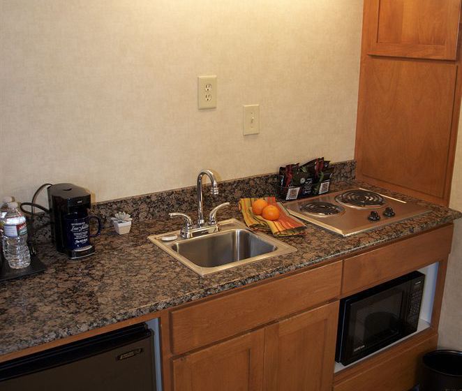 Best Western PLUS InnSuites Phoenix Hotel & Suites  | Phoenix | Arizona | United States 4