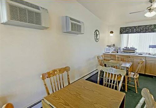 Hotel Americas Best Value Inn  | Powell | Wyoming | United States 9