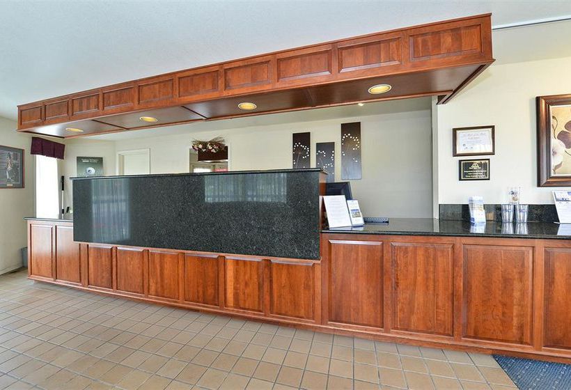 Hotel Americas Best Value Innmackinaw City  | Mackinaw City | Michigan | United States 9