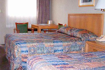 Main Motel An Independent Mag  | Ely | Nevada | United States 2