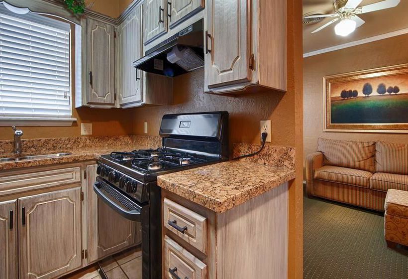 Best Western Plus Mark Motor Hotel  | Weatherford | Oklahoma | United States 7