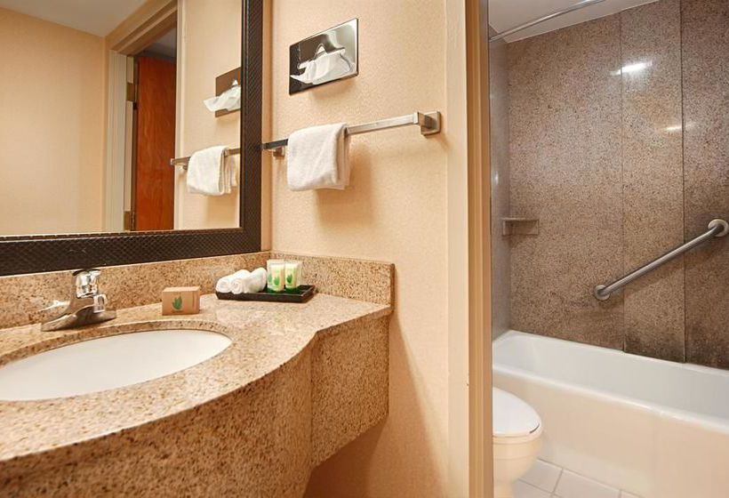 Hotel Best Western New Englander  | Bennington | Vermont | United States 10