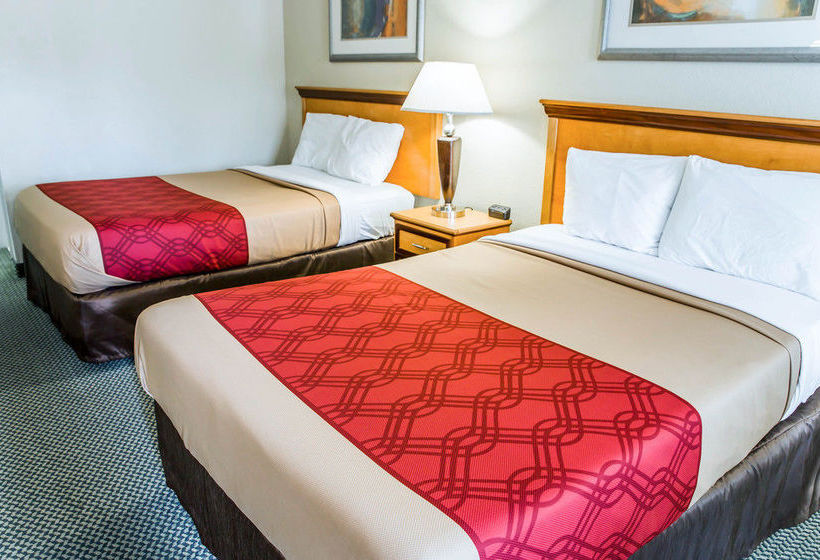 Hotel Econo Lodge Whiteville  | Whiteville | North Carolina | United States 12