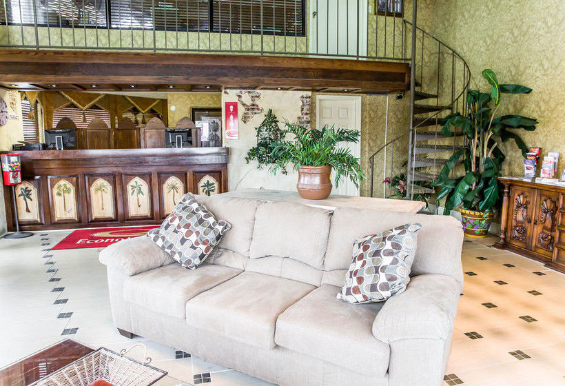 Hotel Econo Lodge Whiteville  | Whiteville | North Carolina | United States 7