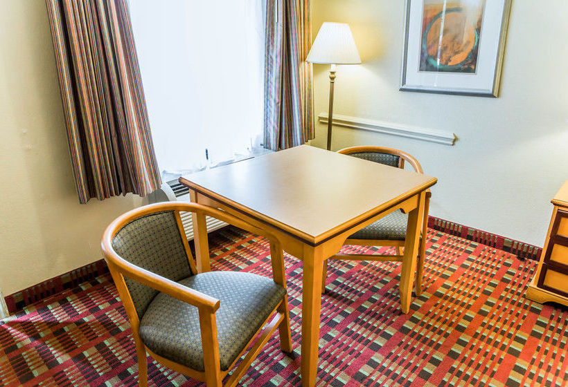 Hotel Econo Lodge Whiteville  | Whiteville | North Carolina | United States 8