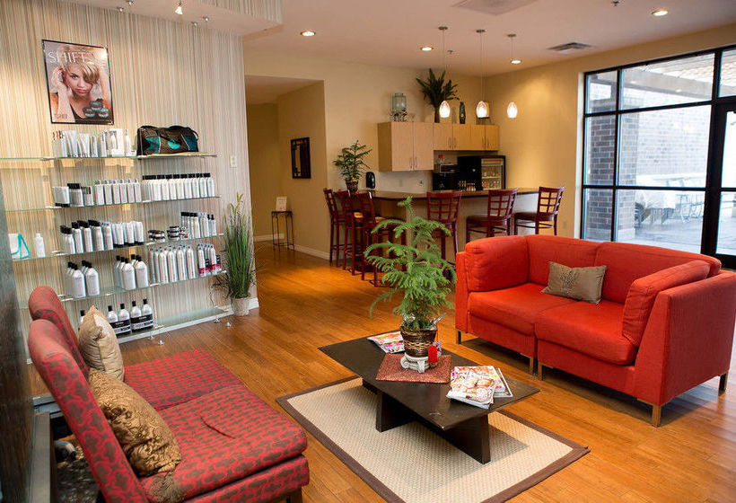 The Pzazz Resort Hotel & Catfish Bend Inn & Spa  | Burlington | Iowa | United States 13