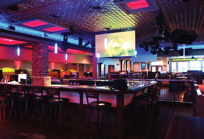 The Pzazz Resort Hotel & Catfish Bend Inn & Spa  | Burlington | Iowa | United States 8