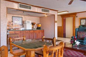 Hotel Super 8 Memphis Dntn Graceland Area  | Memphis | Tennessee | United States 5