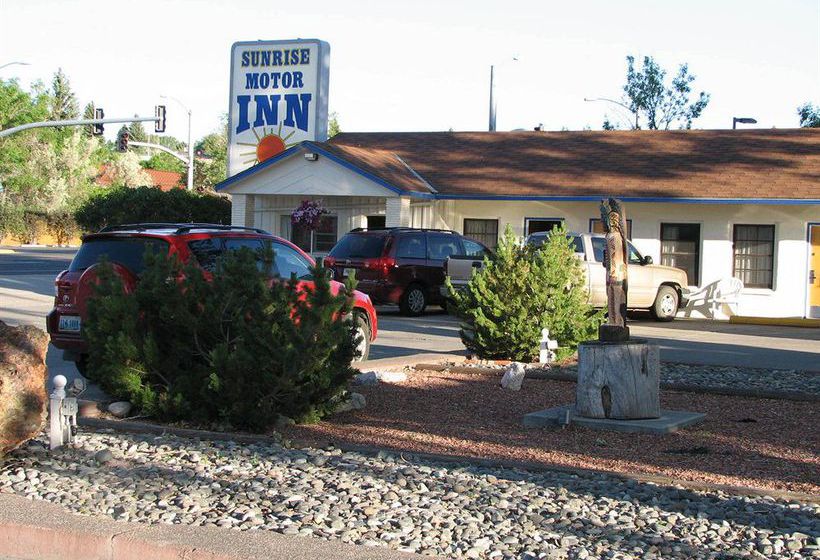 Hotel Sunrise Motor Inn Cody Wyoming
