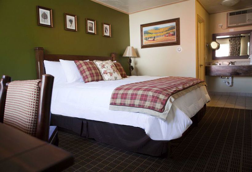 Hotel Affordable Inns Tomichi Village  | Gunnison | Colorado | United States 12