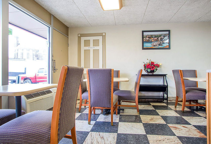 Hotel Econo Lodge Zanesville  | Zanesville | Ohio | United States 11