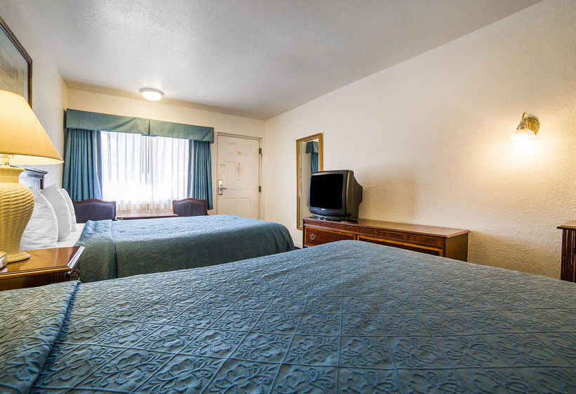 Hotel Quality Inn at Nevada State Capitol  | Carson City | Nevada | United States 13