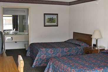 Hotel Walking Horse Lodge Lewisburg  | Lewisburg | Tennessee | United States 2