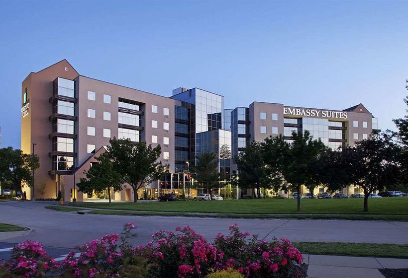 Hotel Embassy Suites St. Louis - Airport 
