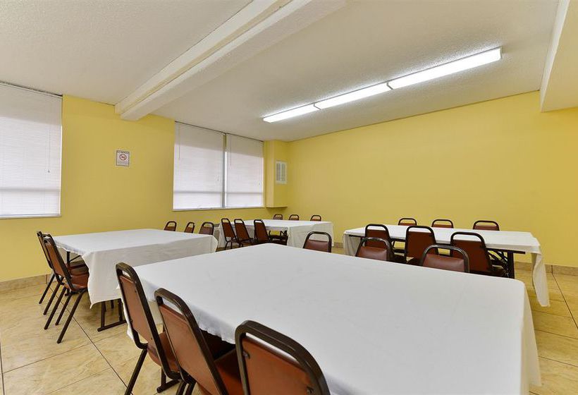 Hotel Americas Best Value Inn  | Cleveland | Ohio | United States 19