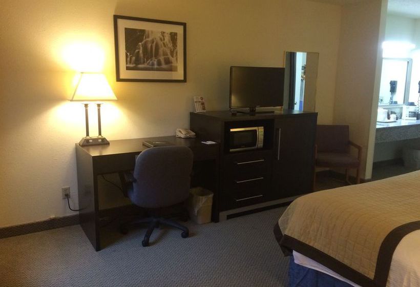 Hotel Baymont Inn & Suites Green Bay  | Green Bay | Wisconsin | United States 2