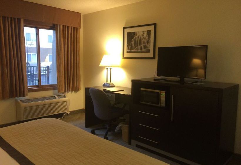 Hotel Baymont Inn & Suites Green Bay  | Green Bay | Wisconsin | United States 4