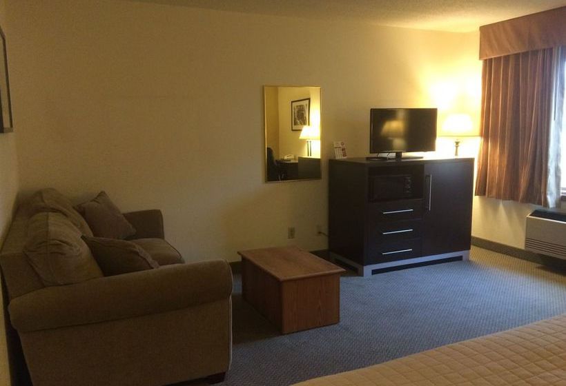 Hotel Baymont Inn & Suites Green Bay  | Green Bay | Wisconsin | United States 5