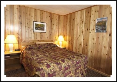 Hotel Cedar Lodge Motor Inn  | Medford | Oregon | United States 2