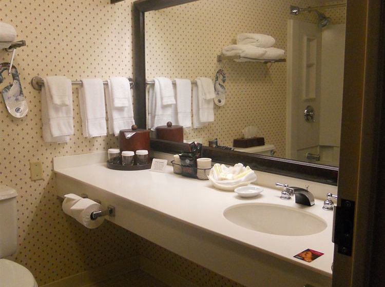 Hotel Crowne Plaza Nashua  | Nashua | New Hampshire | United States 8