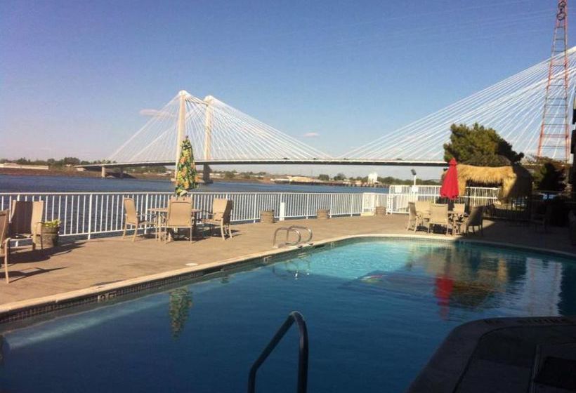 Hotel Clover Island Inn  | Kennewick | Washington | United States 2