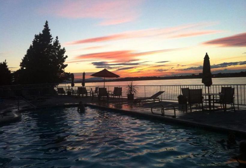Hotel Clover Island Inn  | Kennewick | Washington | United States 4