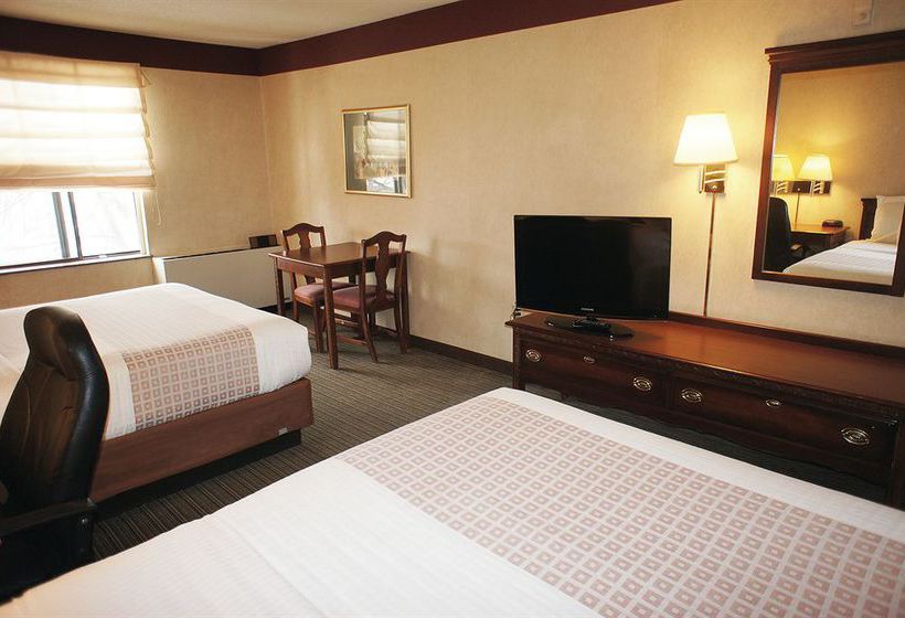 Hotel La Quinta Inn & Suites Burlington  | South Burlington | Vermont | United States 9