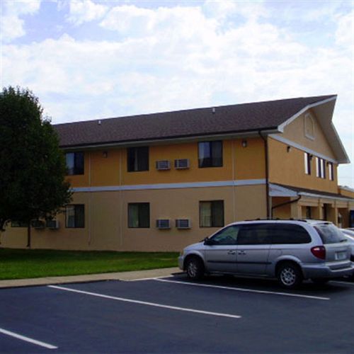 Hotel Knights Inn Wentzville  | Wentzville | Missouri | United States 1