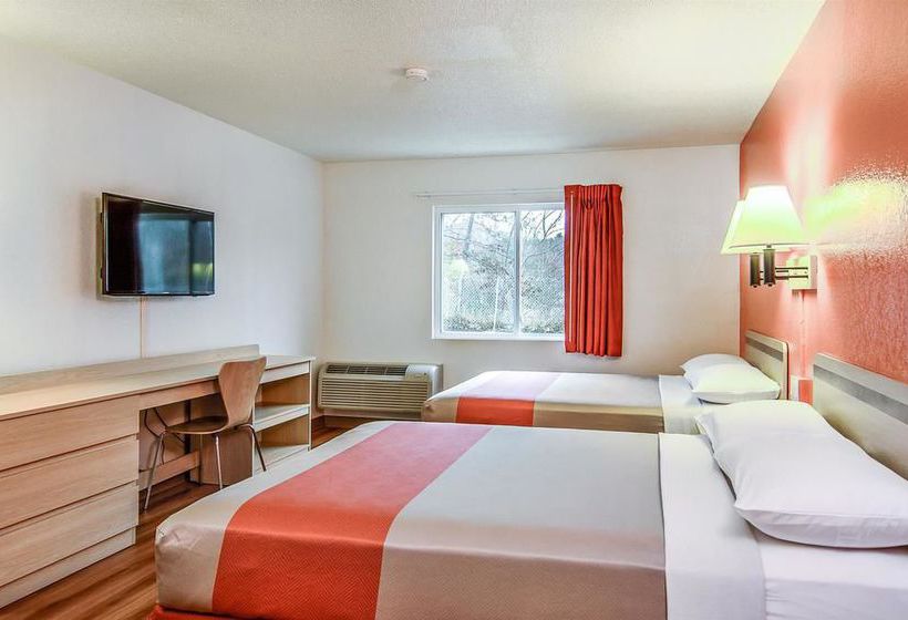 Motel 6 Boston West - Framingham  | Framingham | Massachusetts | United States 15