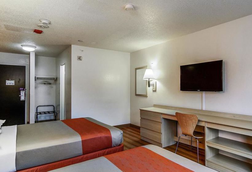 Motel 6 Boston West - Framingham  | Framingham | Massachusetts | United States 17