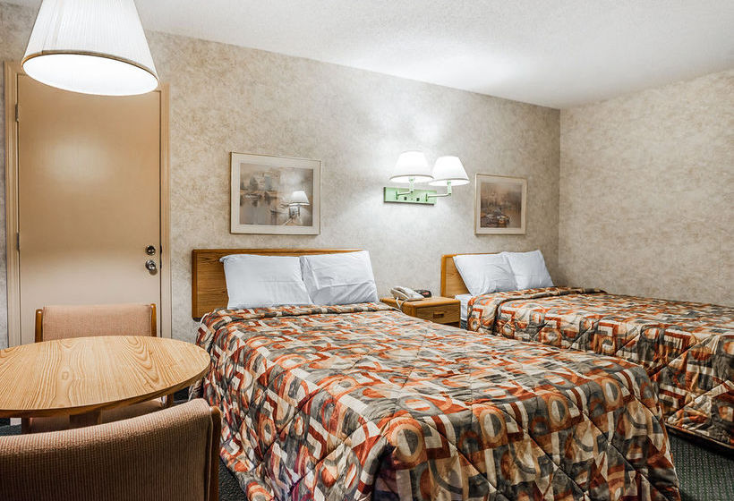 Hotel Econo Lodge - Jefferson City  | Jefferson City | Missouri | United States 12