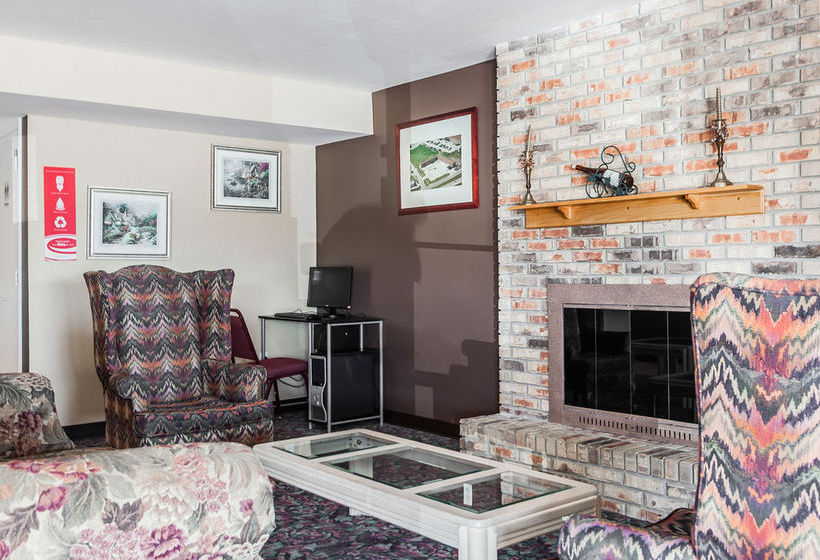 Hotel Econo Lodge - Jefferson City  | Jefferson City | Missouri | United States 7