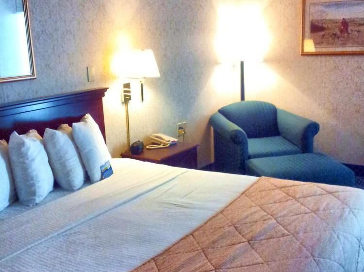 Hotel Baymont Inn & Suites Greensboro Coliseum  | Greensboro | North Carolina | United States 10