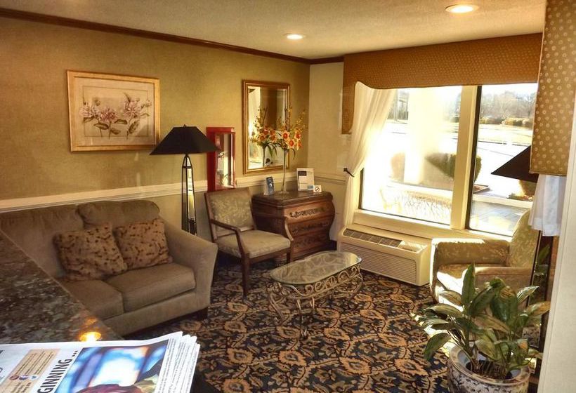 Hotel Baymont Inn & Suites Greensboro Coliseum  | Greensboro | North Carolina | United States 5