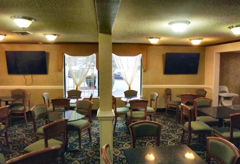 Hotel Baymont Inn & Suites Greensboro Coliseum  | Greensboro | North Carolina | United States 7