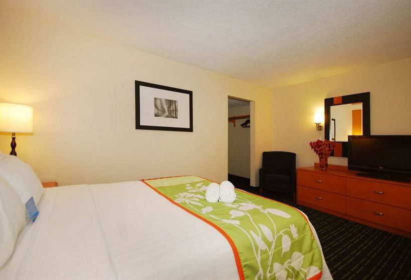 Hotel Fairfield Inn Boston Dedham  | Dedham | Massachusetts | United States 6