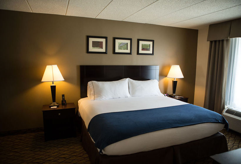 Hotel Quality Inn Milford  | Milford | Connecticut | United States 10