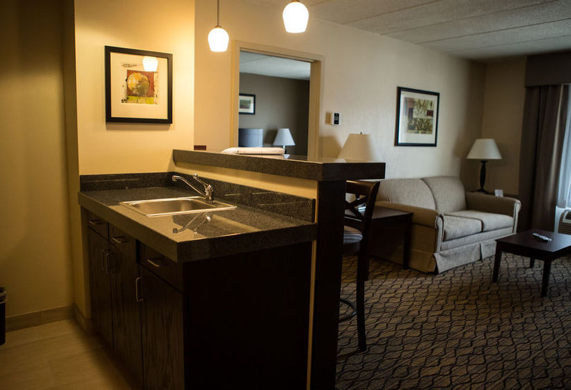 Hotel Quality Inn Milford  | Milford | Connecticut | United States 13