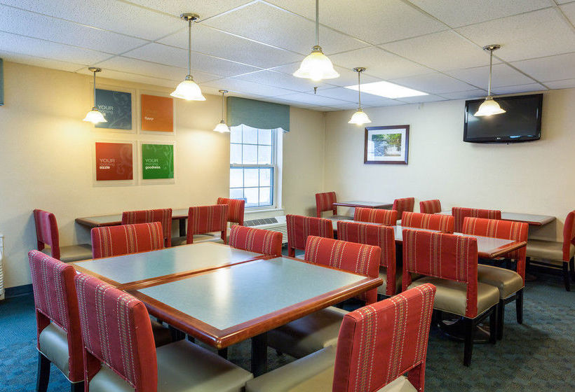 Hotel Comfort Inn Civic Center  | Augusta | Maine | United States 11