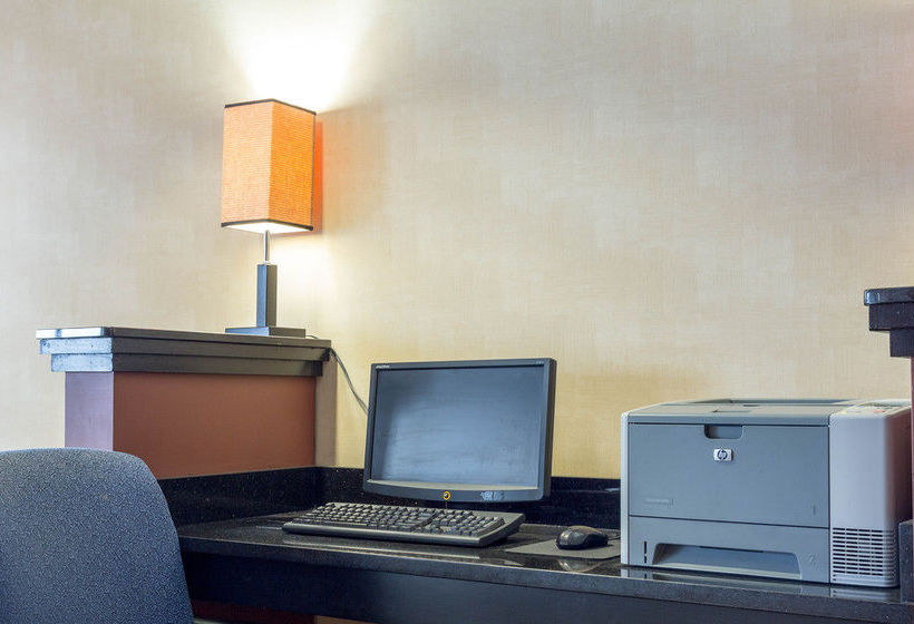 Hotel Comfort Inn Civic Center  | Augusta | Maine | United States 13