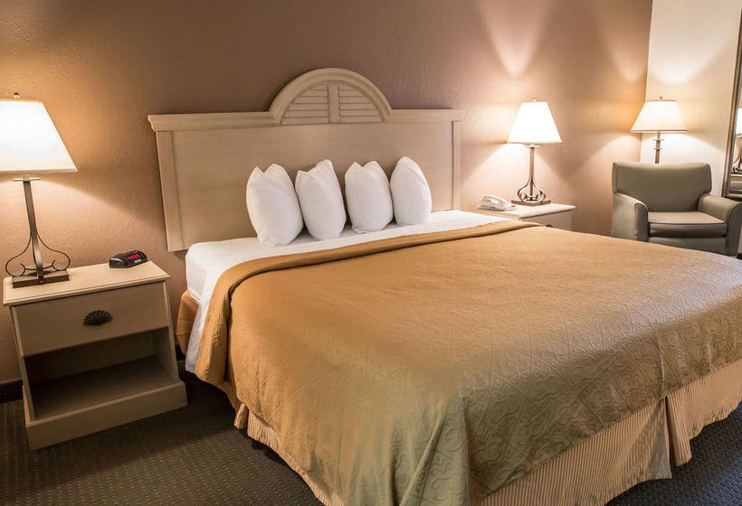 Quality Hotel   | Morehead City | North Carolina | United States 13