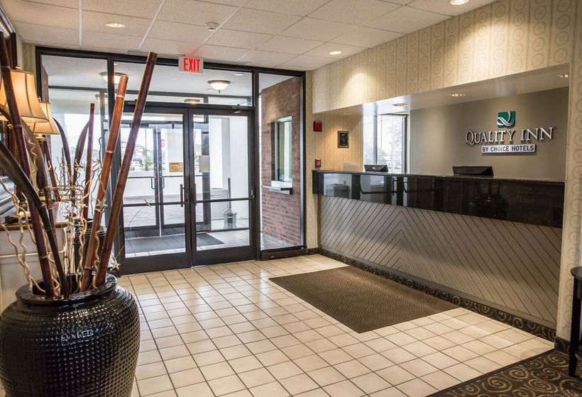 Quality Hotel   | Morehead City | North Carolina | United States 15