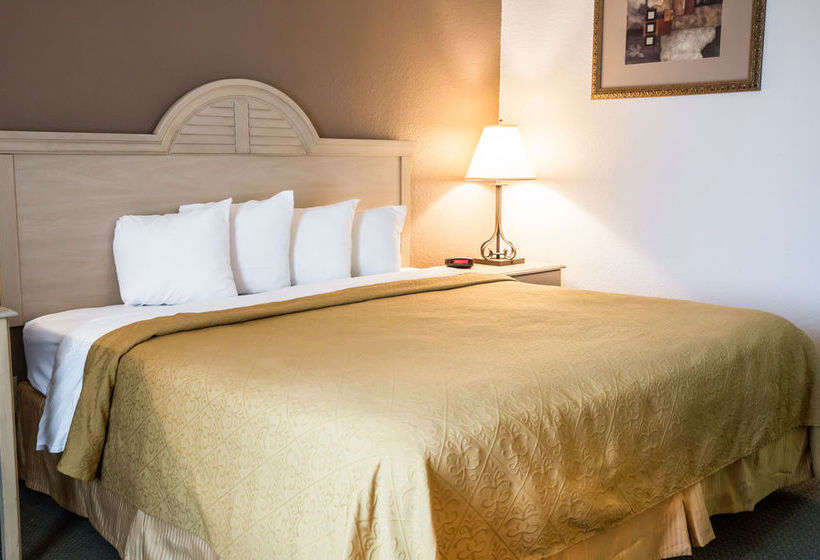 Quality Hotel   | Morehead City | North Carolina | United States 19