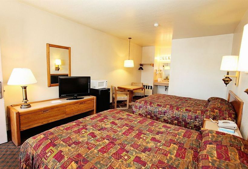 Hotel National 9 Inn 